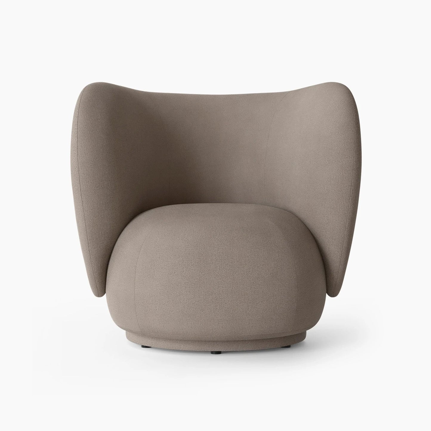 Rico Lounge Curved Chair – Elegant and Ergonomic Seating for Modern Spaces