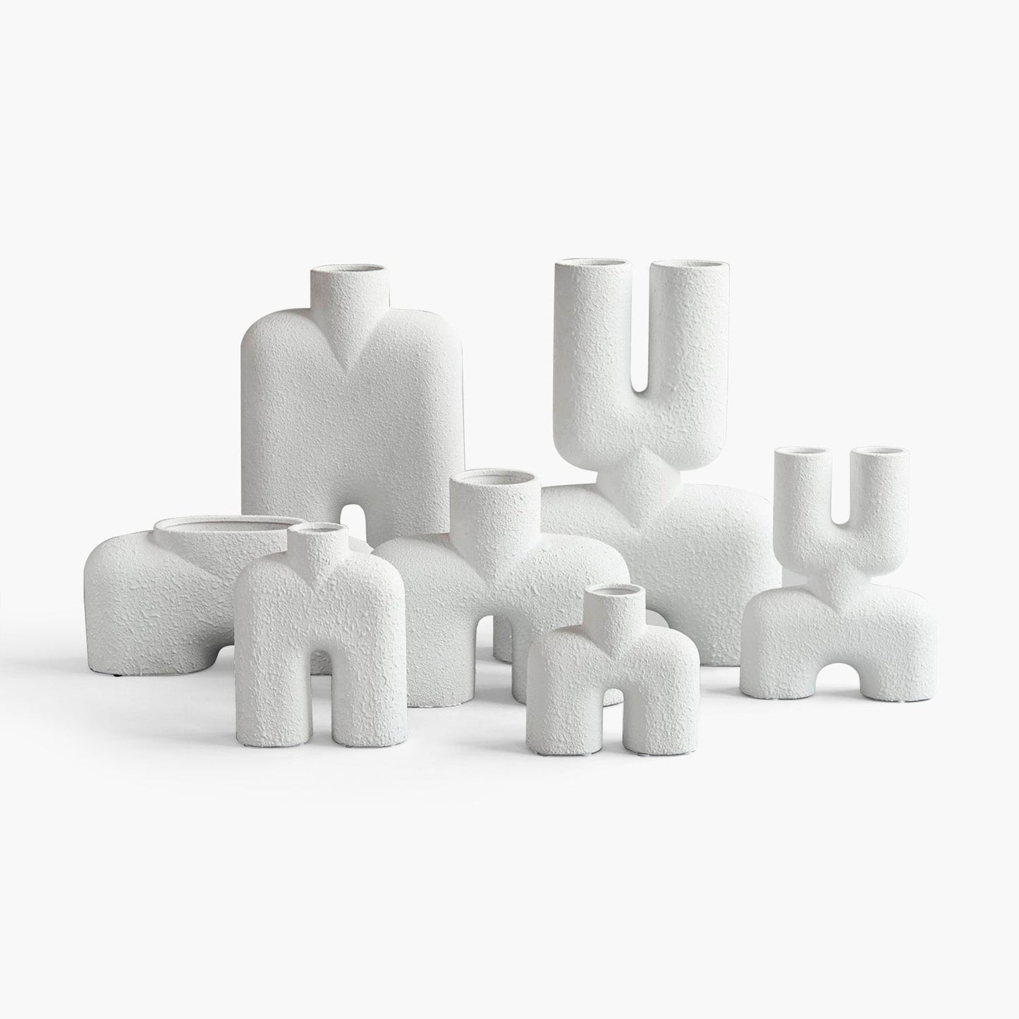 Cobra-Tall Mini: Playful 1960s-Inspired Design for Compact Spaces