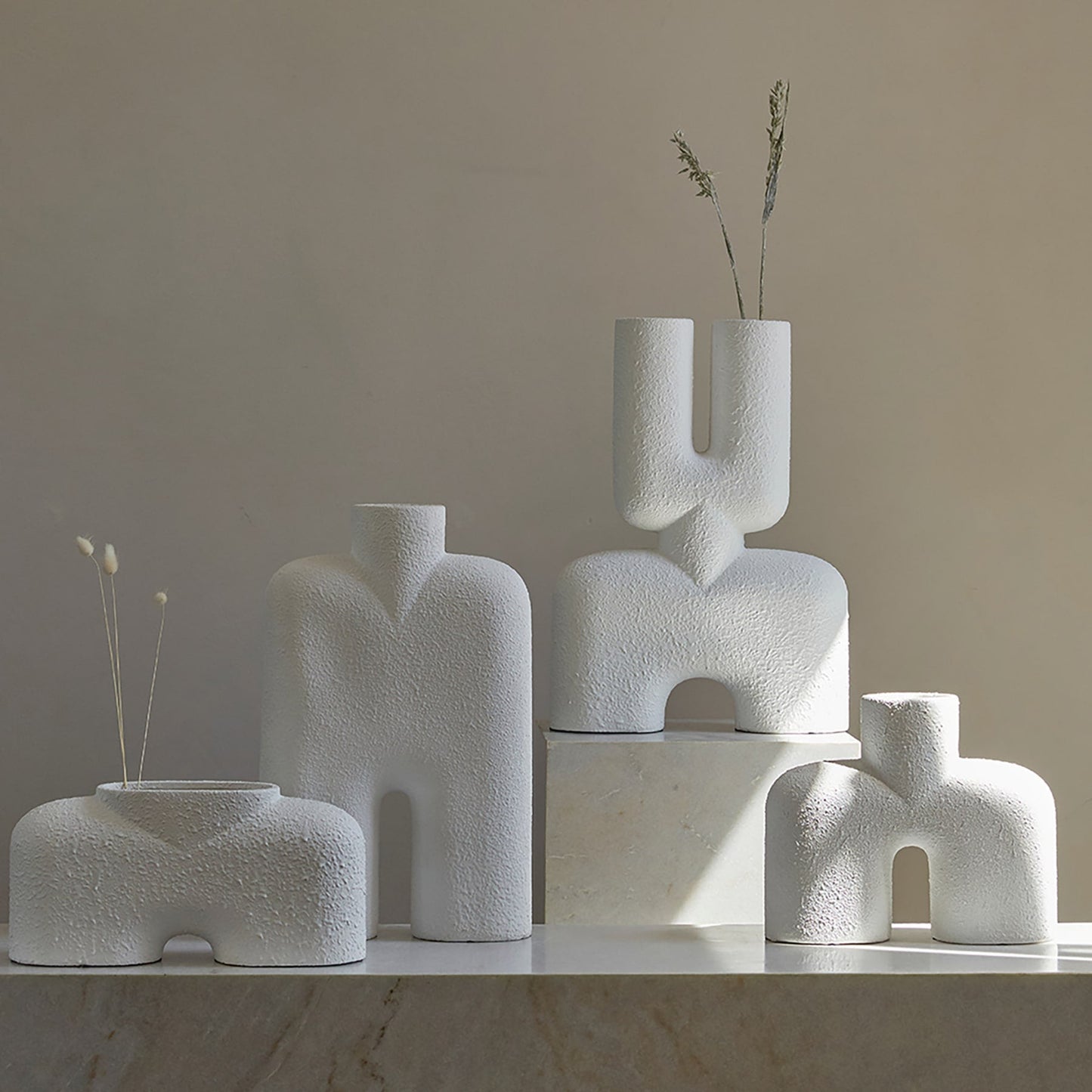 Cobra - Double White: Playful 1960s-Inspired Design for Modern Spaces