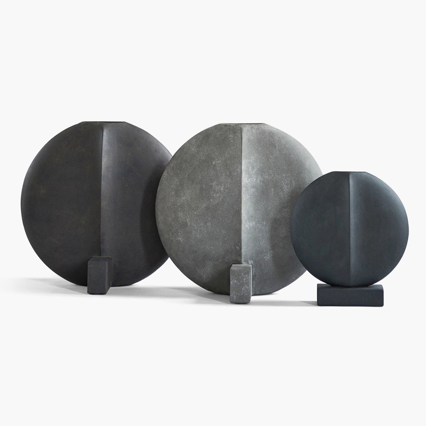 Guggenheim Big Dark Grey Ceramic Vase - Sculptural Home Deco
