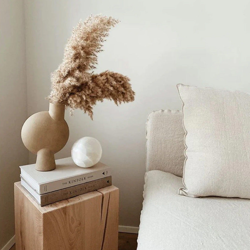 Sphere Vase Bubl Big: Stylish Decorative Vase in Sphere Sand and Dark Grey for Modern Interiors