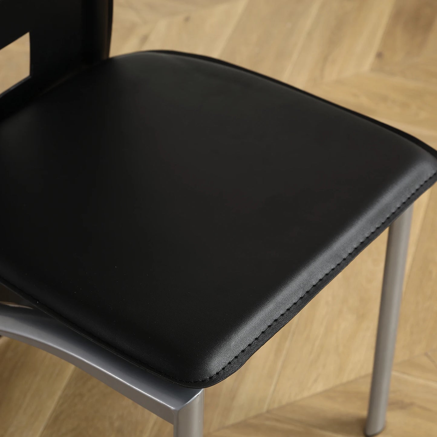 4pcs long backrest square hollow decoration PU leather dining chair round tube black cushion electroplating chair leg N201