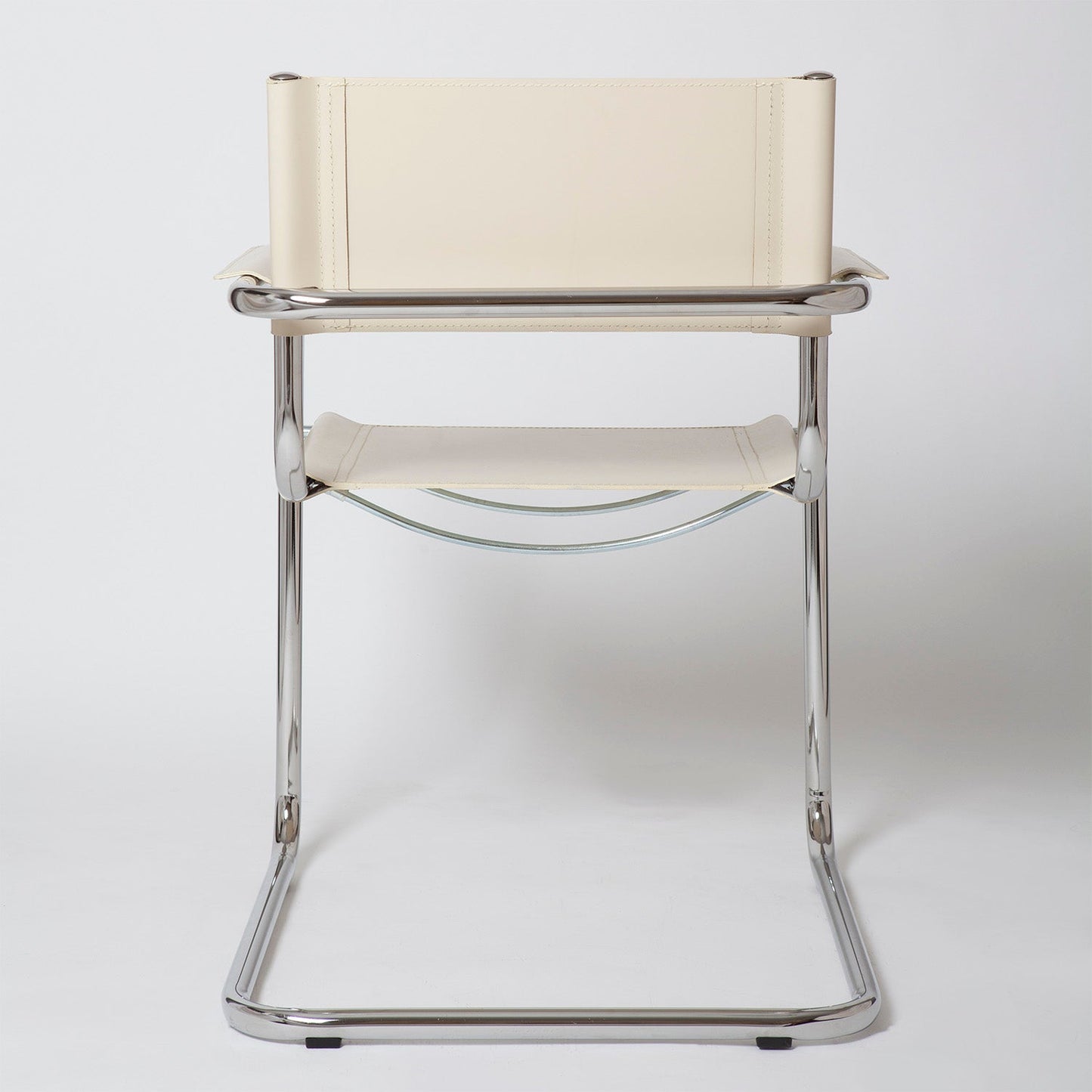 Stam Leather Armchair – Elegant and Versatile Seating for Your Home