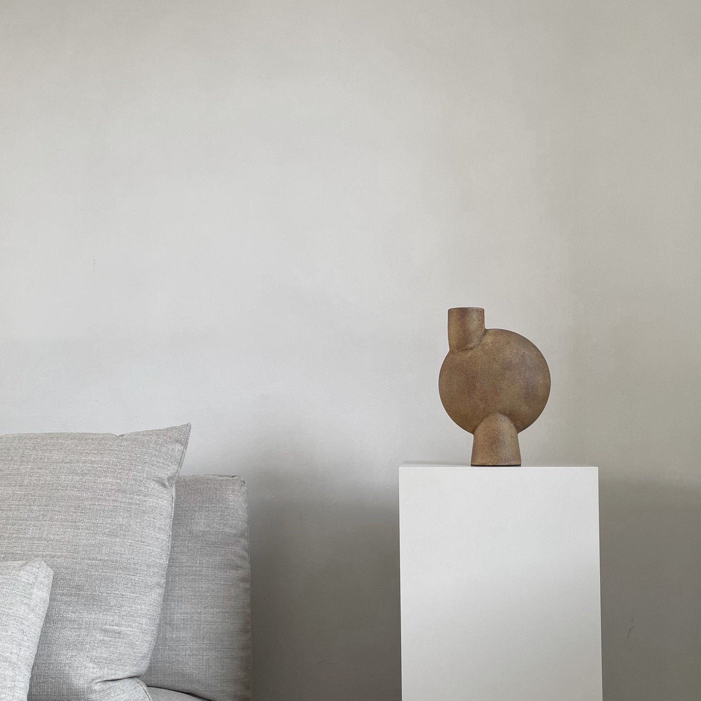 Sphere Vase Bubl Medio: Stylish Decorative Vase in Multiple Colors for Modern Interiors