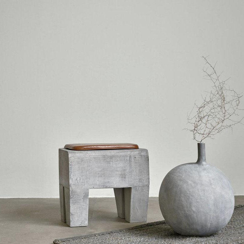Submarine Vase - Big Light Grey: Contemporary Decorative Design for Modern Homes