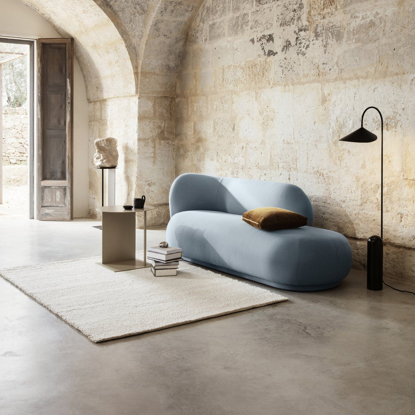 Arum Floor Lamp by K&S BRAN - Elegant Black Marble and Organic Design